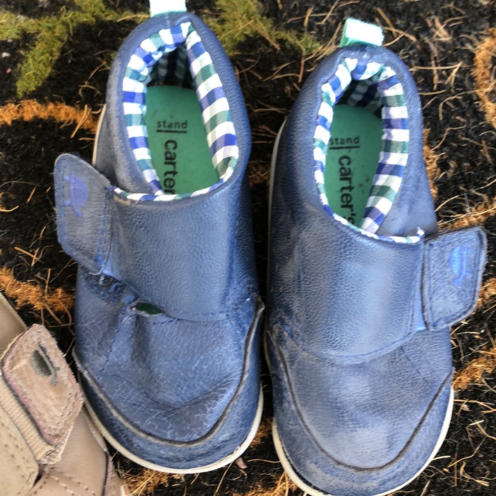 Carter’s baby shoes